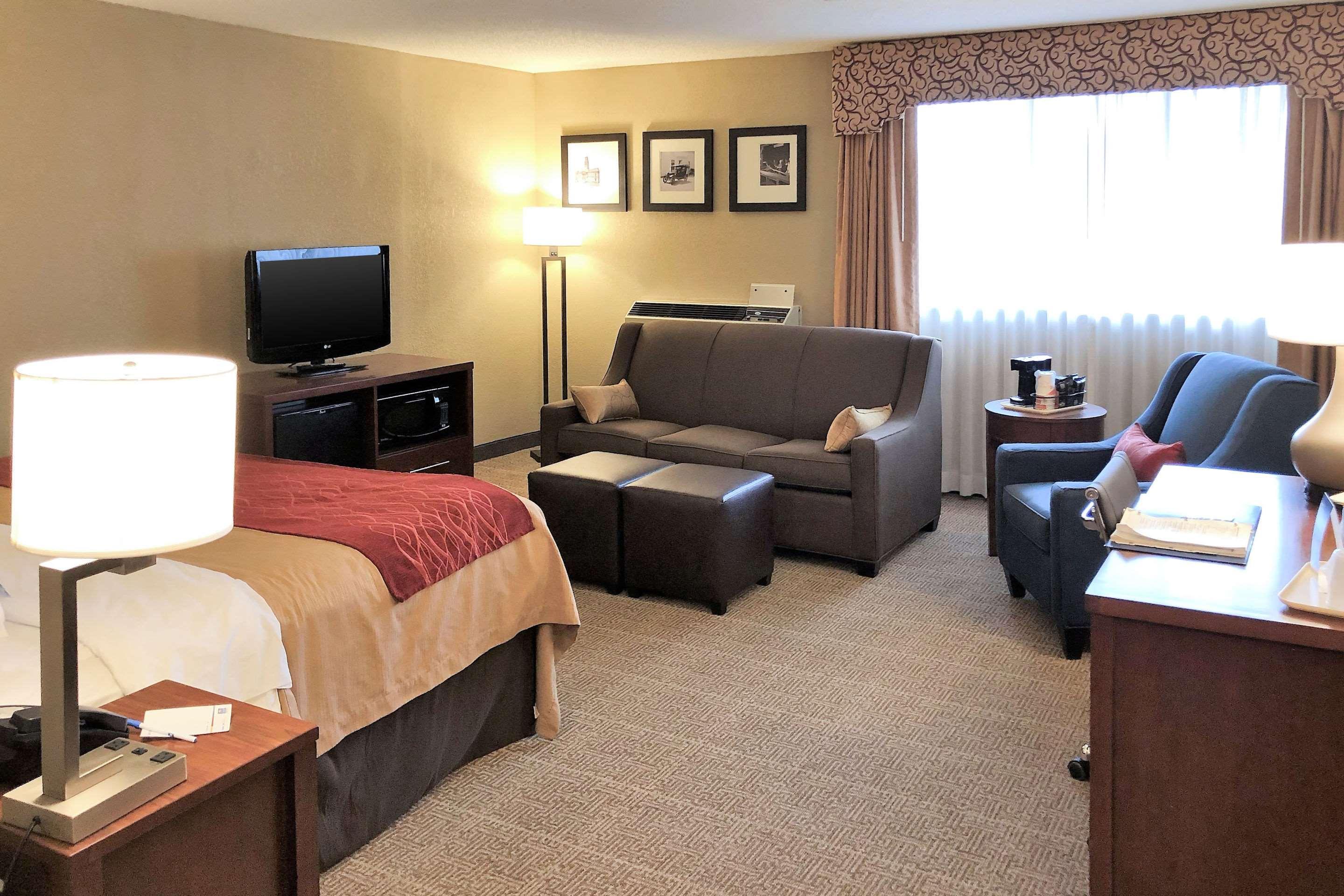 Comfort Inn Farmington Hills Dış mekan fotoğraf