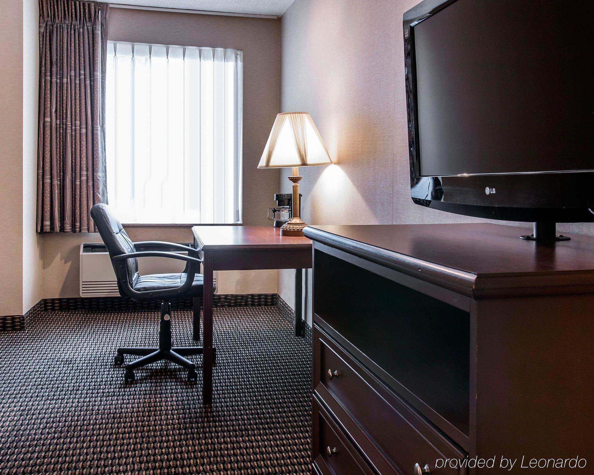 Comfort Inn Farmington Hills Dış mekan fotoğraf