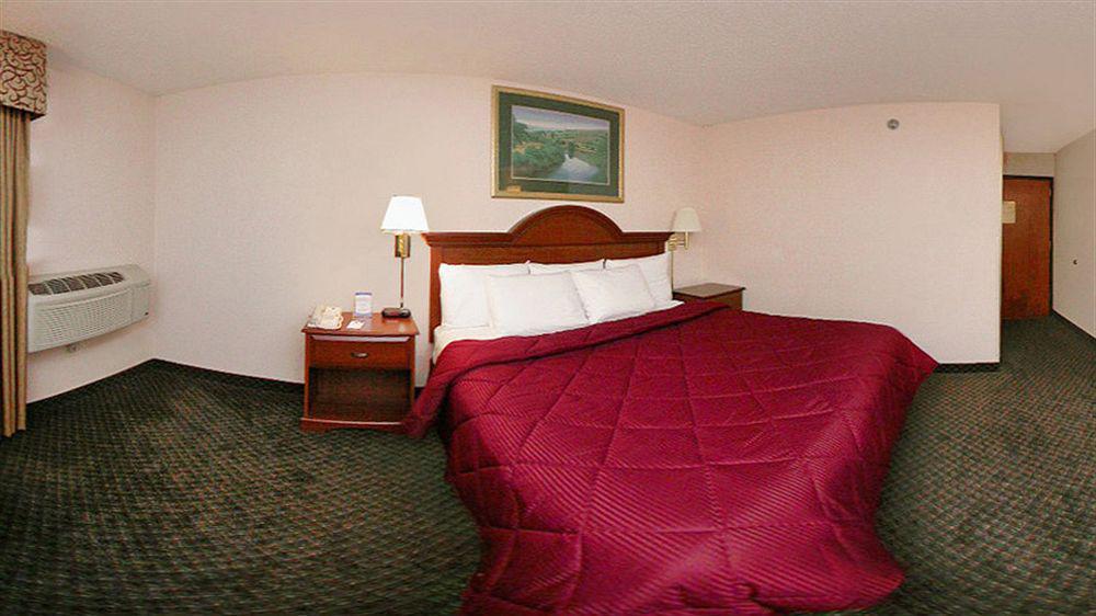 Comfort Inn Farmington Hills Dış mekan fotoğraf